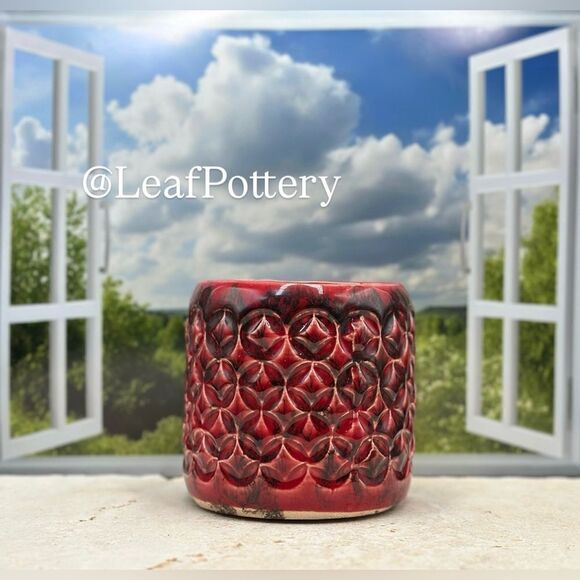 Textured (SM)  Red/Black Ceramic Planter without drainage hole - Picture 3 of 9